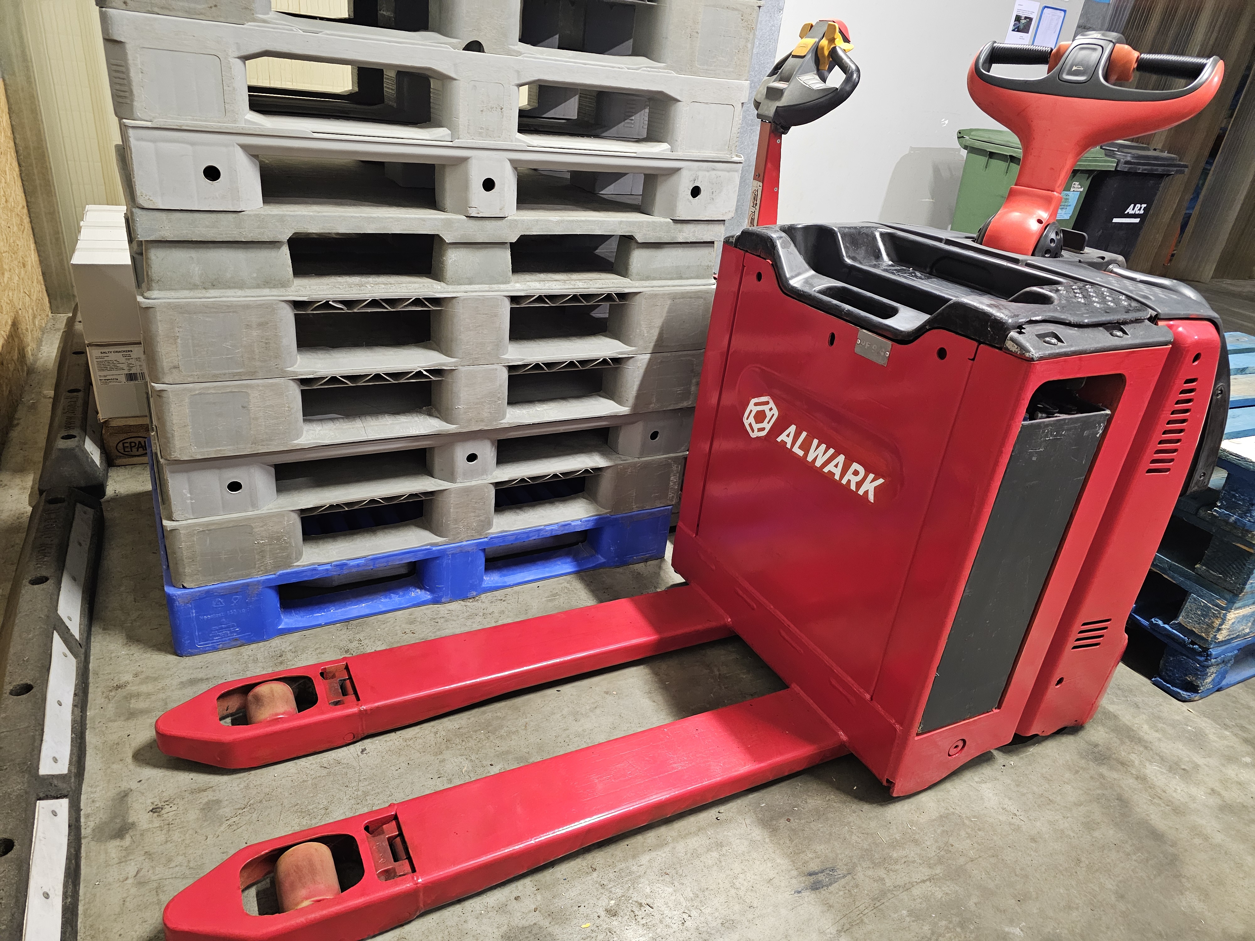 naujas krautuvas linde - 2